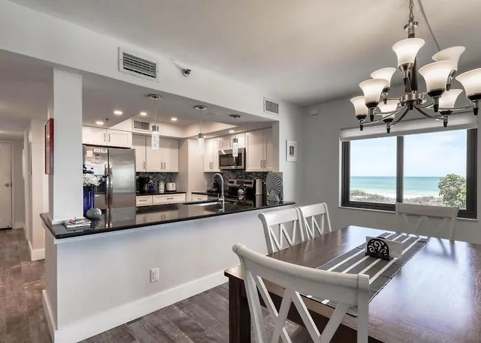 Kandy's #101 Apartment Clearwater Beach