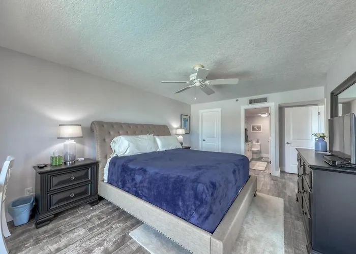 Kandy's #101 * Clearwater Beach